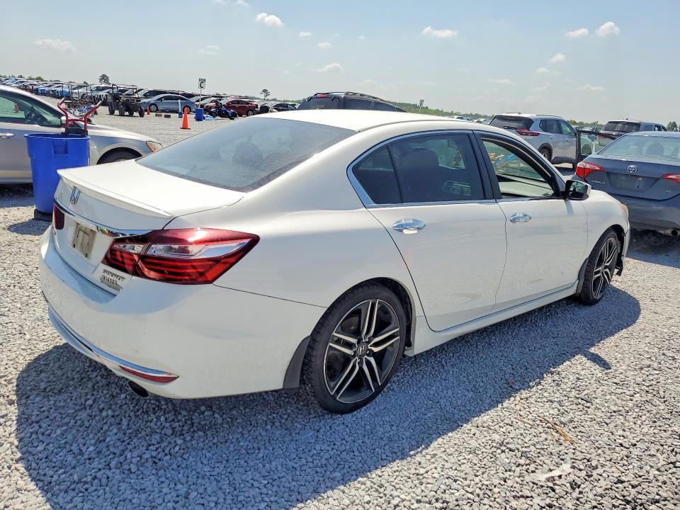 Photo 3 from auction – 2017 HONDA ACCORD with VIN 1HGCR2F56HA136299