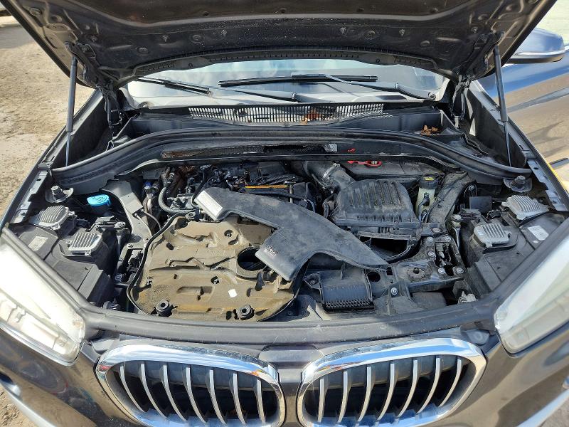 Photo 11 from auction – 2016 BMW X1 with VIN WBXHT3C31GP880843