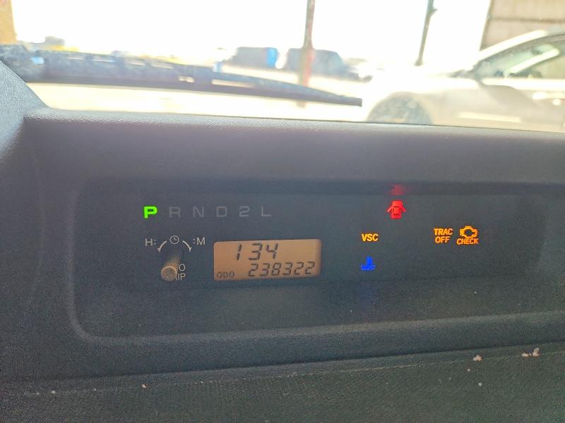 Foto 9 de la subasta – 2006 SCION XB con VIN JTLKT324664070092