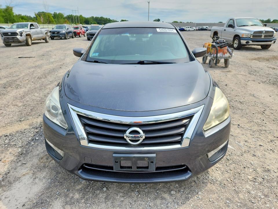 Photo 5 from auction – 2013 NISSAN ALTIMA with VIN 1N4AL3AP1DC250902