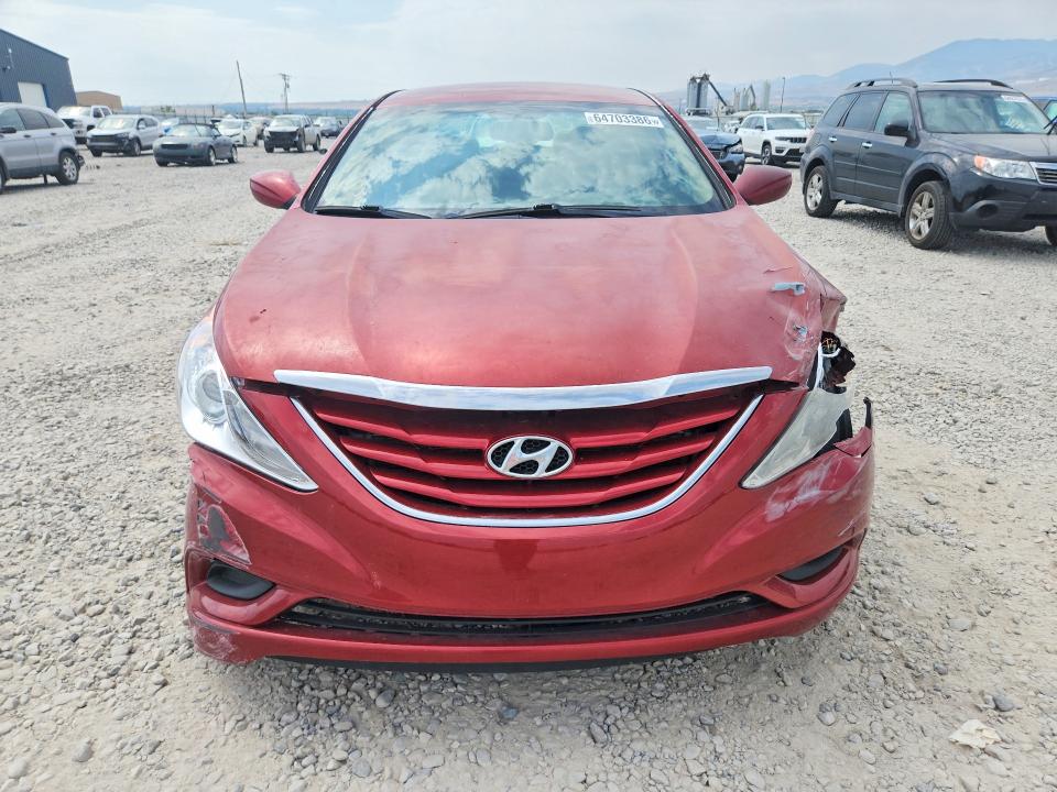 Photo 5 from auction – 2012 HYUNDAI SONATA with VIN 5NPEB4AC9CH321400