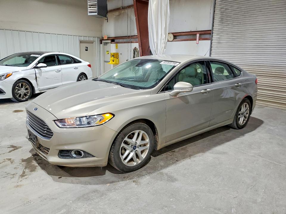 Снимка 1 от търг – 2016 FORD FUSION с VIN 3FA6P0HD1GR159364