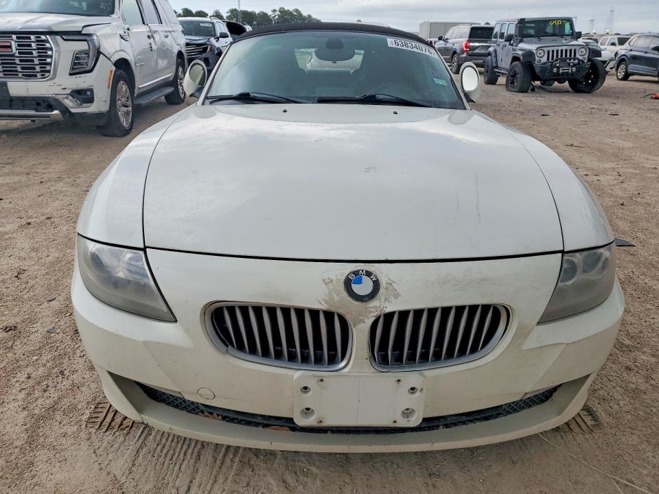 Photo 5 from auction – 2007 BMW Z4 with VIN 4USBU53507LX03683