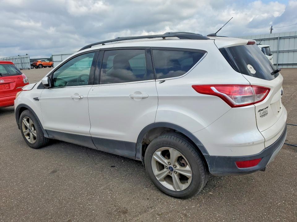 Photo 2 from auction – 2013 FORD ESCAPE with VIN 1FMCU9G97DUD42131