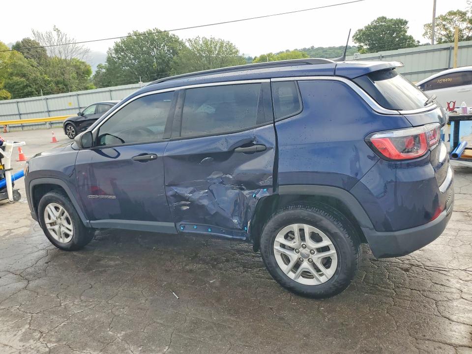 Photo 2 from auction – 2019 JEEP COMPASS with VIN 3C4NJCAB8KT832602