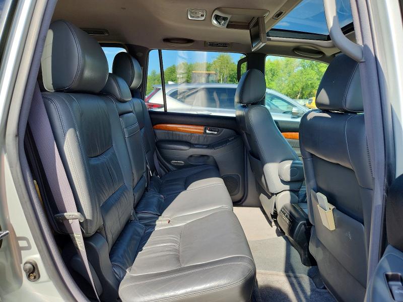 Photo 11 from auction – 2004 LEXUS GX with VIN JTJBT20X340026376