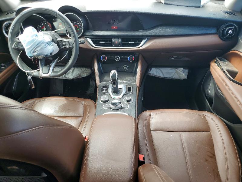 Photo 8 from auction – 2021 ALFA ROMEO STELVIO with VIN ZASPAKAN0M7D00031