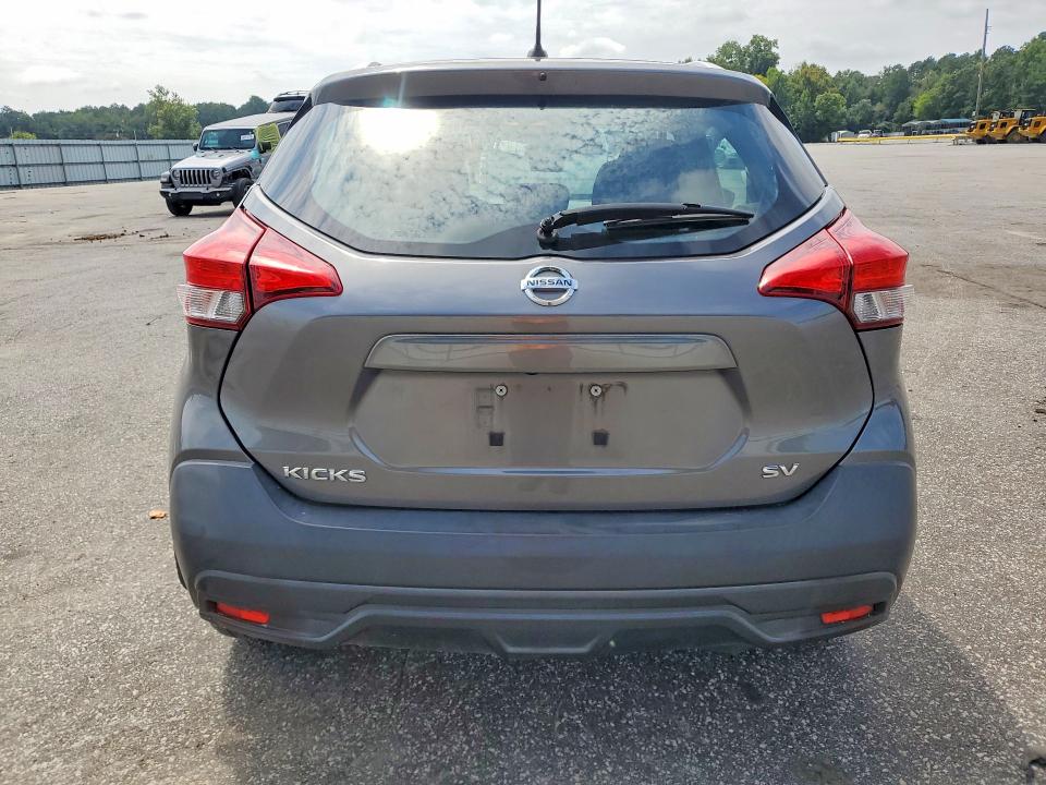 Photo 6 from auction – 2018 NISSAN KICKS with VIN 3N1CP5CU5JL525874