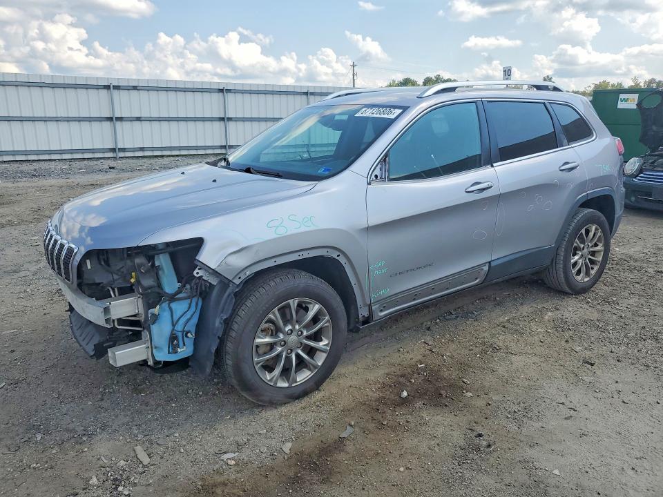 JEEP CHEROKEE 2019 with VIN 1C4PJLLX0KD301580 - Photo from auction
