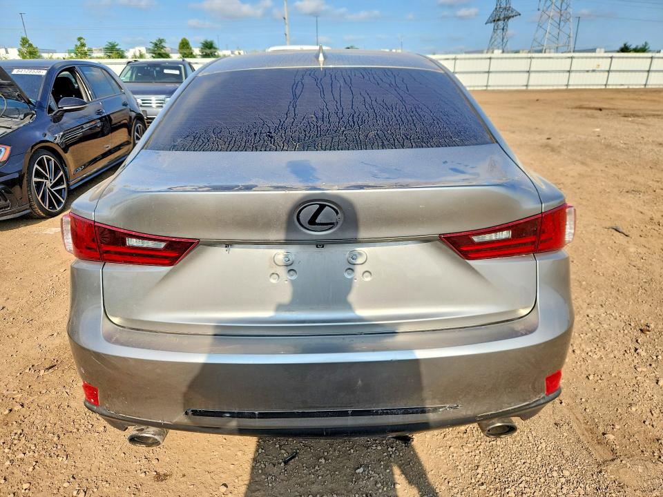 Photo 6 from auction – 2014 LEXUS IS with VIN JTHCF1D2XE5011271