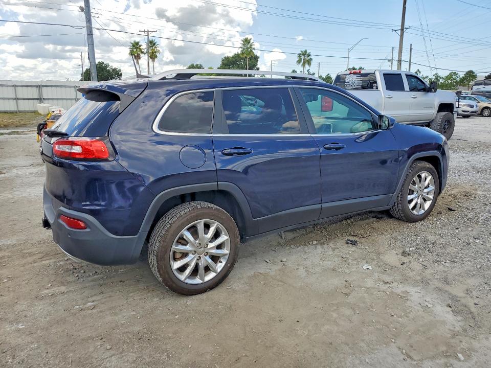 صورة رقم 3 من المزاد - 2016 JEEP CHEROKEE مع VIN 1C4PJLDS3GW281565