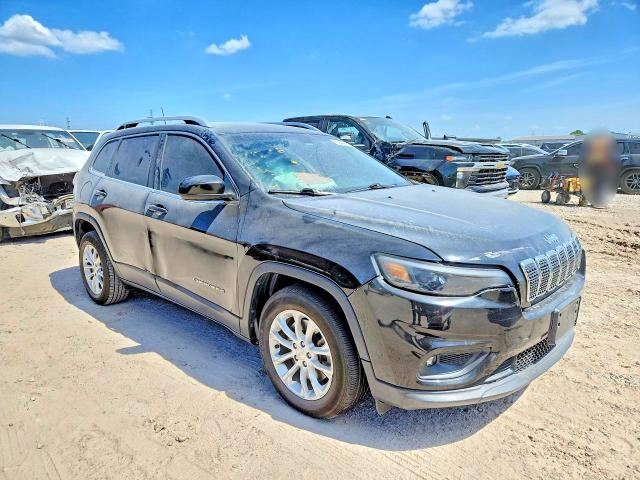 Photo 4 from auction – 2019 JEEP CHEROKEE with VIN 1C4PJLCB0KD392855