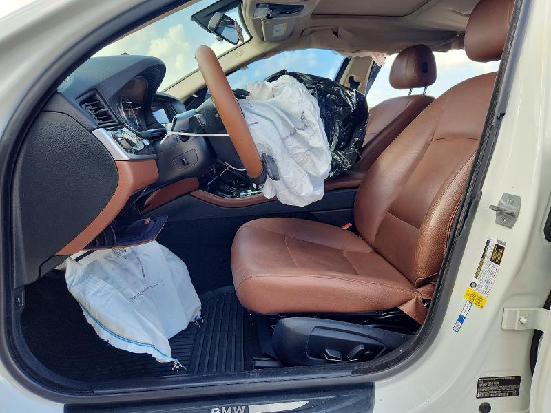 Photo 7 from auction – 2015 BMW 528 with VIN WBA5A5C55FD524489