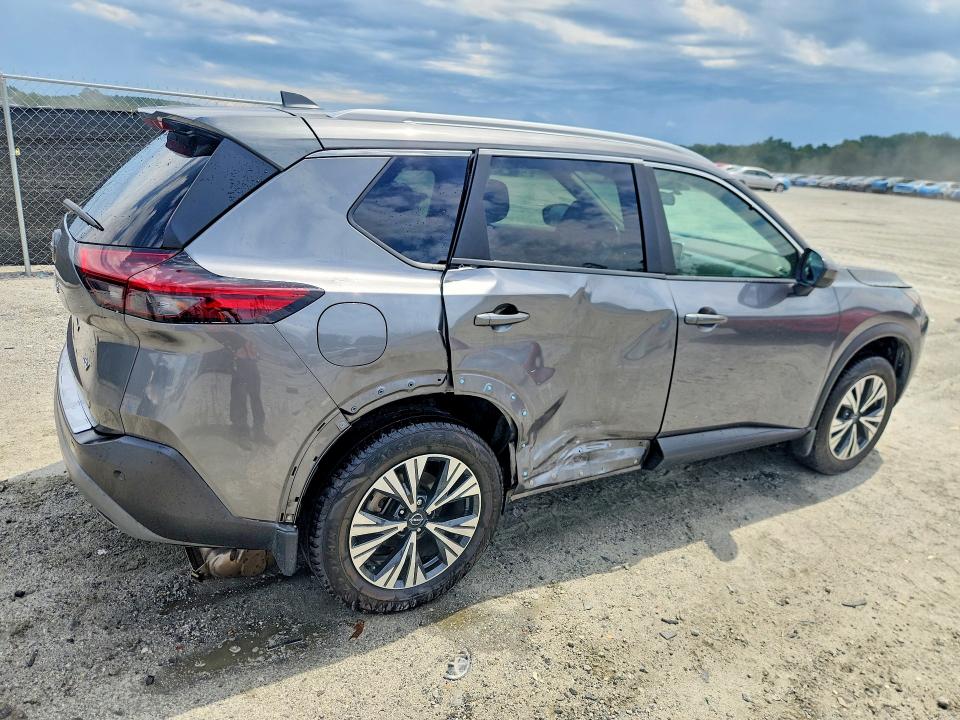 Photo 3 from auction – 2023 NISSAN ROGUE with VIN 5N1BT3BAXPC936560