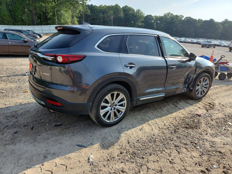 Photo 3 from auction – 2021 MAZDA CX-9 with VIN JM3TCBEY3M0520463