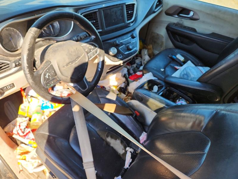 Photo 8 from auction – 2020 CHRYSLER PACIFICA with VIN 2C4RC1BG2LR133593
