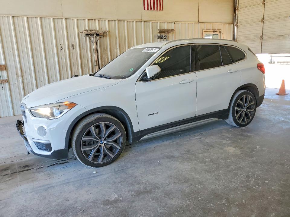 Photo 1 from auction – 2018 BMW X1 with VIN WBXHU7C39J5L05039