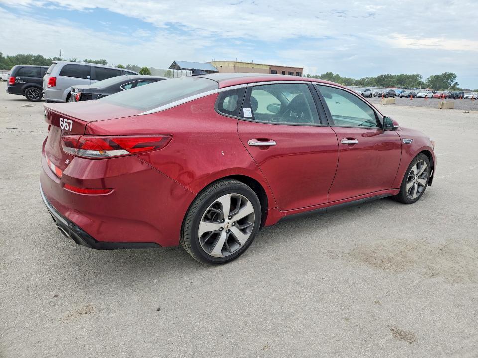 Photo 3 from auction – 2019 KIA OPTIMA with VIN 5XXGT4L37KG373945
