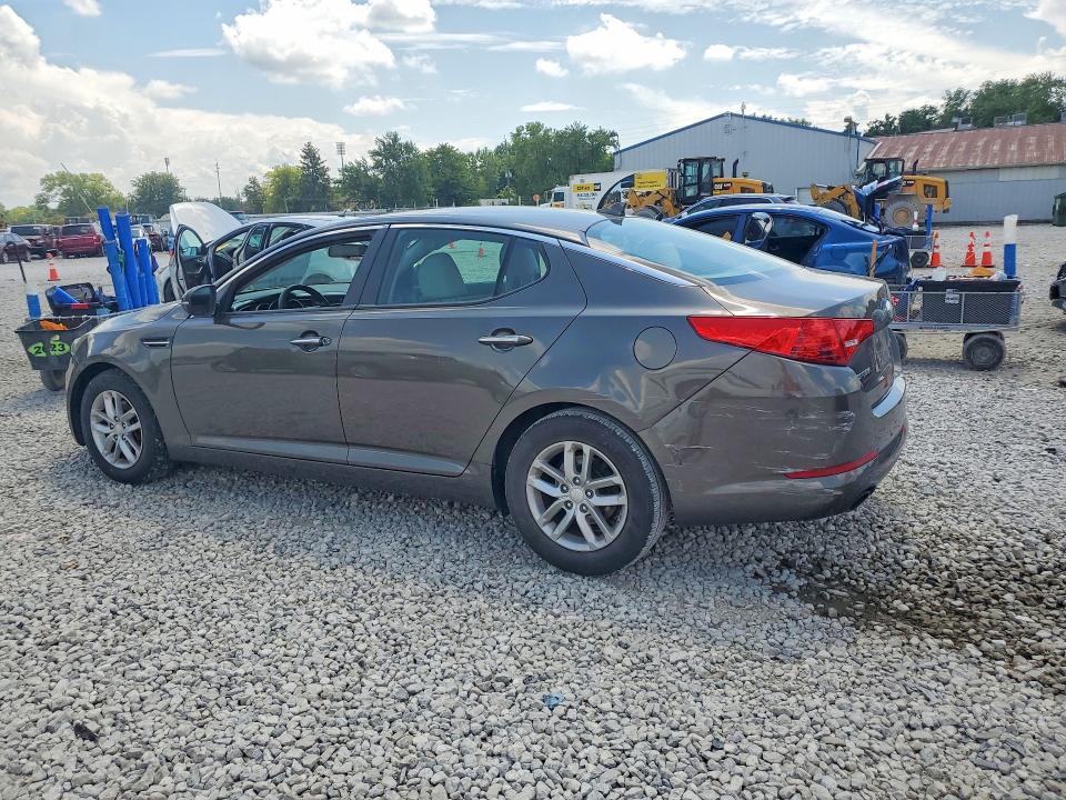 Zdjęcie 2 z aukcji – 2013 KIA OPTIMA z VIN 5XXGM4A79DG248340