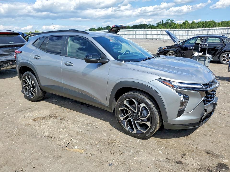 Photo 4 from auction – 2025 CHEVROLET TRAX with VIN KL77LJEP6SC129652