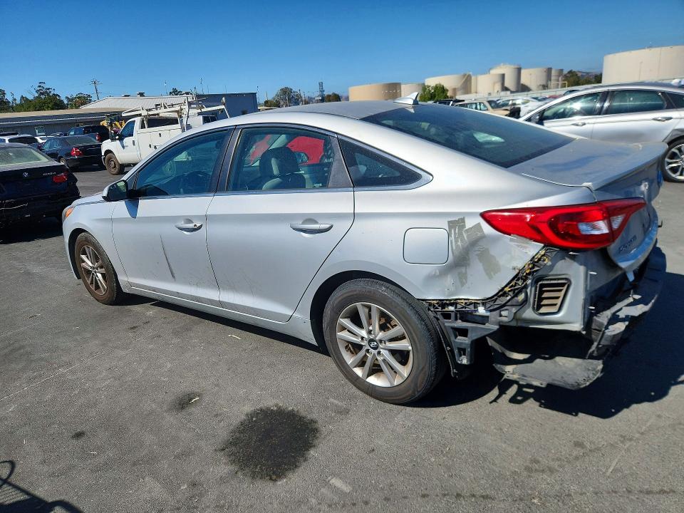 Photo 2 from auction – 2017 HYUNDAI SONATA with VIN 5NPE24AF0HH558780