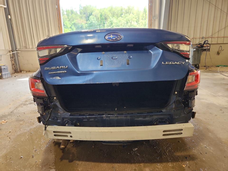 Photo 6 from auction – 2022 SUBARU LEGACY with VIN 4S3BWAN61N3027935