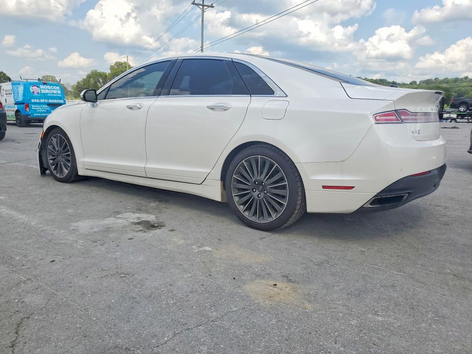 Photo 2 from auction – 2015 LINCOLN MKZ with VIN 3LN6L2J94FR617707