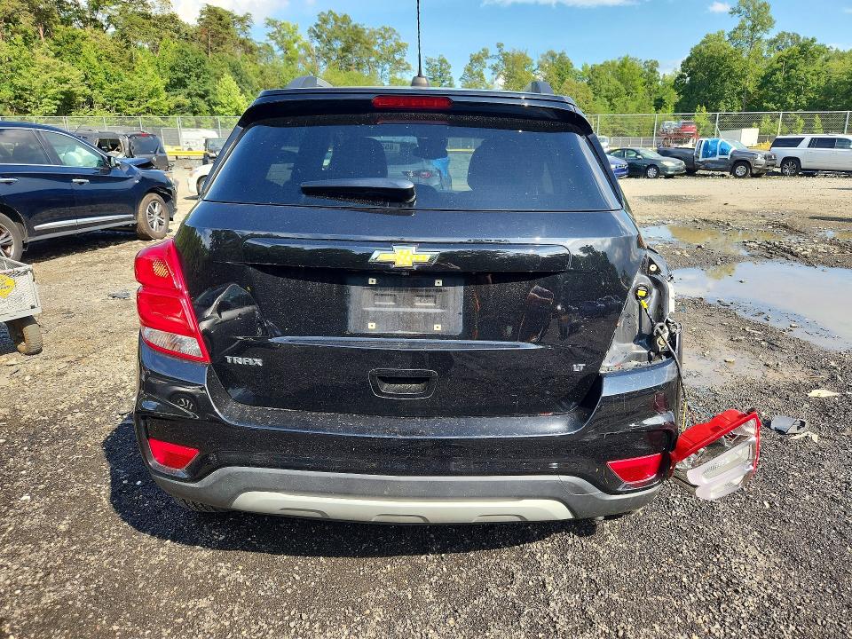 Photo 6 from auction – 2020 CHEVROLET TRAX with VIN KL7CJLSB5LB003931