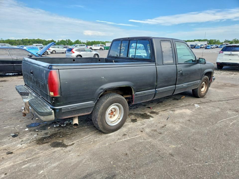 Photo 3 from auction – 1989 CHEVROLET GMT-400 with VIN 2GCEC19KXK1207445
