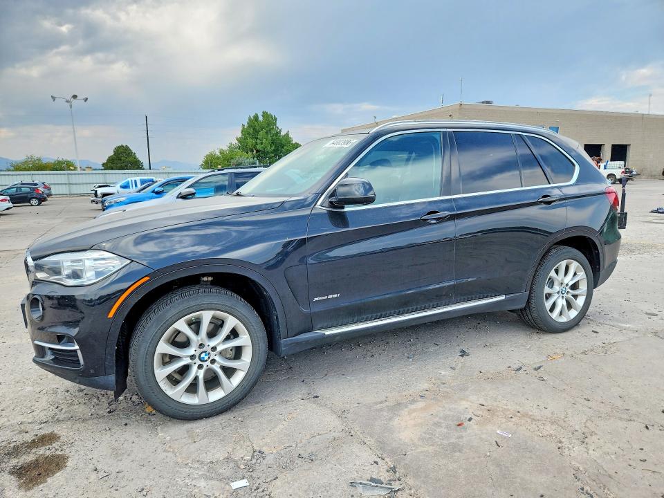 BMW X5 2015 z numerem VIN 5UXKR0C56F0K60321 - Zdjęcie z aukcji