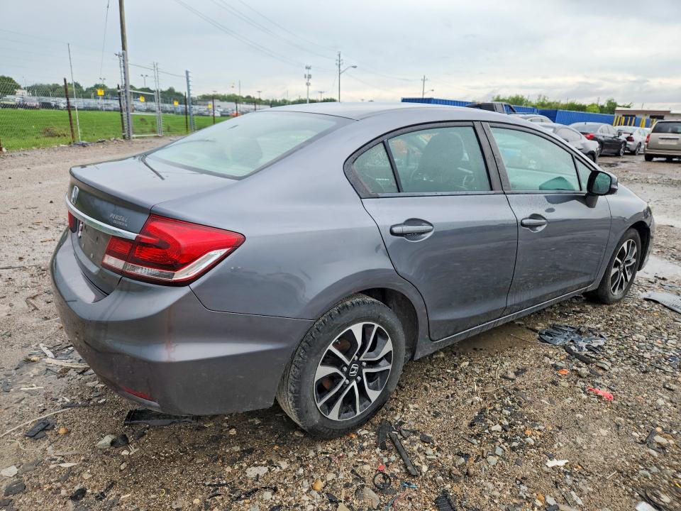 Photo 3 from auction – 2013 HONDA CIVIC with VIN 19XFB2F80DE032005
