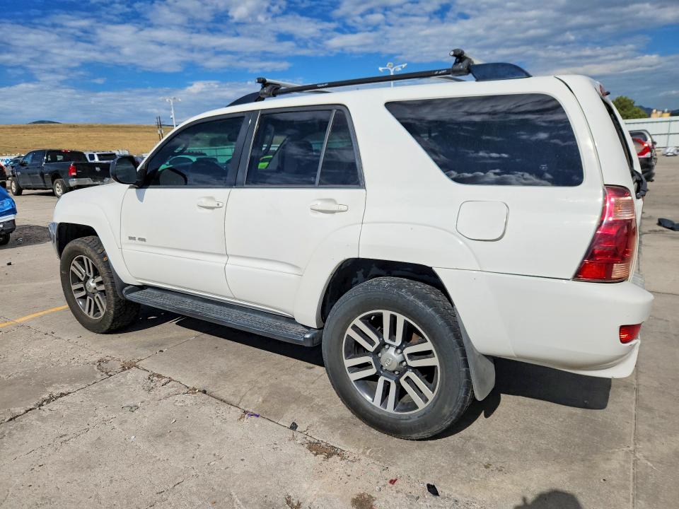 Photo 2 from auction – 2005 TOYOTA 4RUNNER with VIN JTEBU14R758044660