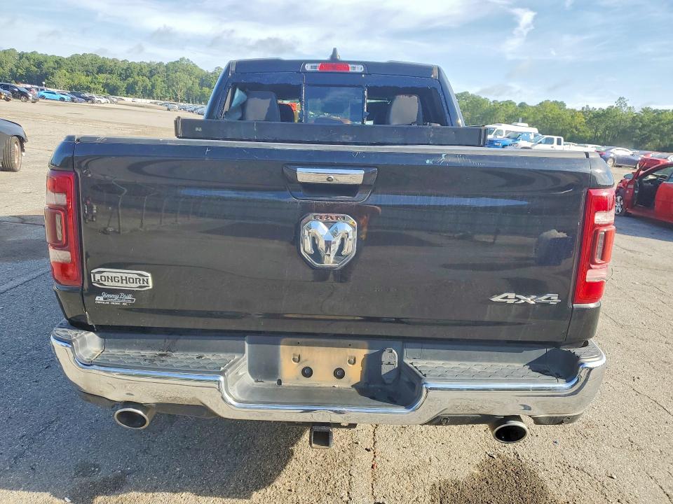 Photo 6 from auction – 2022 RAM 1500 with VIN 1C6SRFKM5NN341008