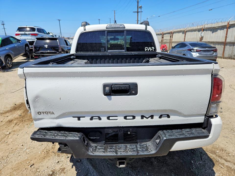 Photo 6 from auction – 2016 TOYOTA TACOMA with VIN 3TMAZ5CN0GM018214