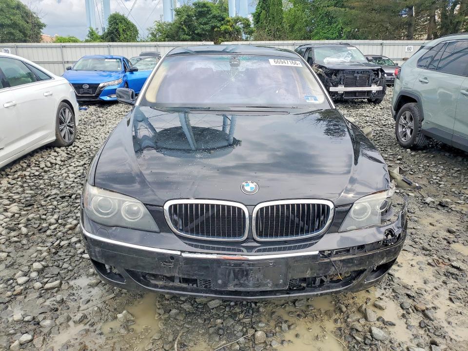 Photo 5 from auction – 2006 BMW 750 with VIN WBAHN83556DT31875