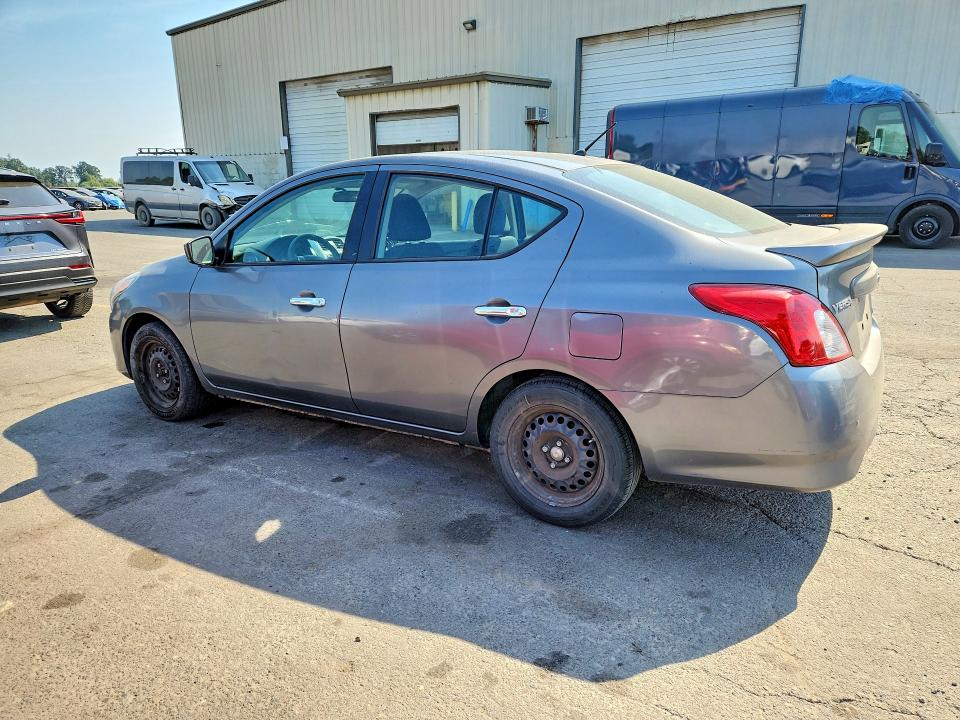 Photo 2 from auction – 2016 NISSAN VERSA with VIN 3N1CN7AP7GL816495