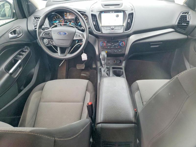 Photo 8 from auction – 2018 FORD ESCAPE with VIN 1FMCU9GD6JUA50602