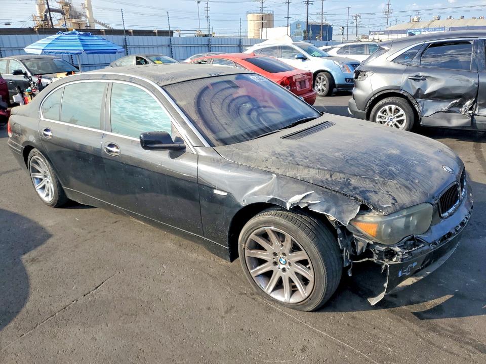 Photo 4 from auction – 2005 BMW 745 with VIN WBAGN63535DS58990
