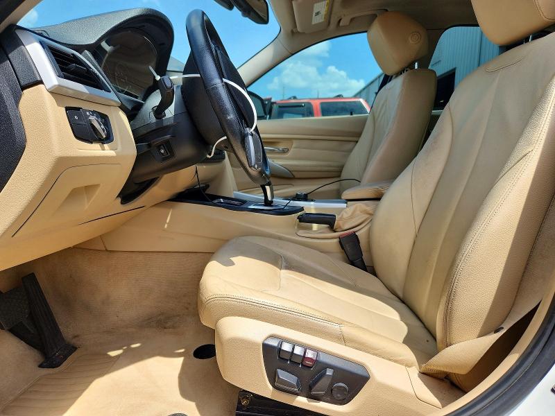 Photo 7 from auction – 2013 BMW 328 with VIN WBA3B5G53DNS01676