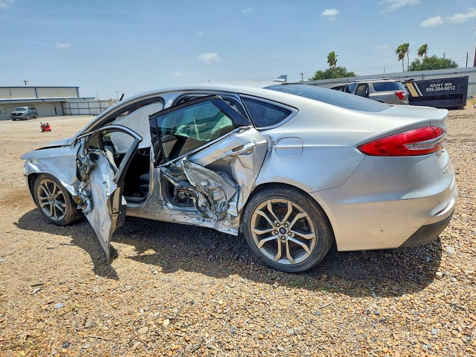 Foto 2 de la subasta – 2019 FORD FUSION con VIN 3FA6P0CD0KR170971
