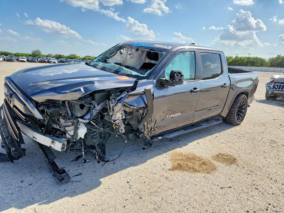TOYOTA TUNDRA 2024 with VIN 5TFLA5AB1RX039501 - Photo from auction