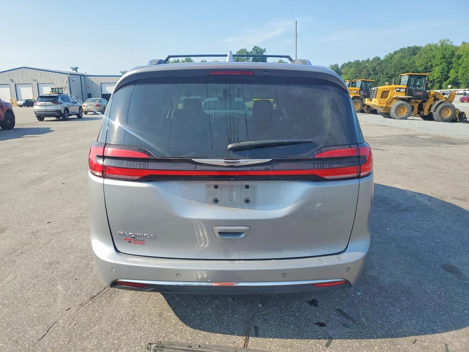 Photo 6 from auction – 2021 CHRYSLER PACIFICA with VIN 2C4RC1BG6MR595673