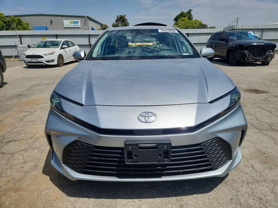 Photo 5 from auction – 2026 TOYOTA CAMRY with VIN 4T1DAACK7TU761683