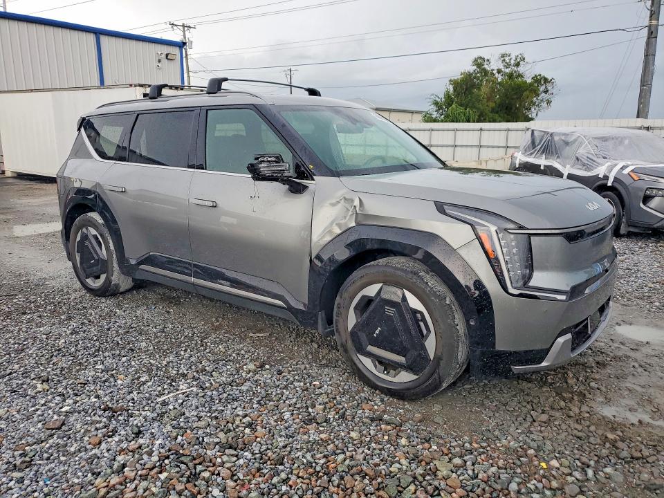 Zdjęcie 4 z aukcji – 2024 KIA EV9 z VIN KNDADFS57R6033754