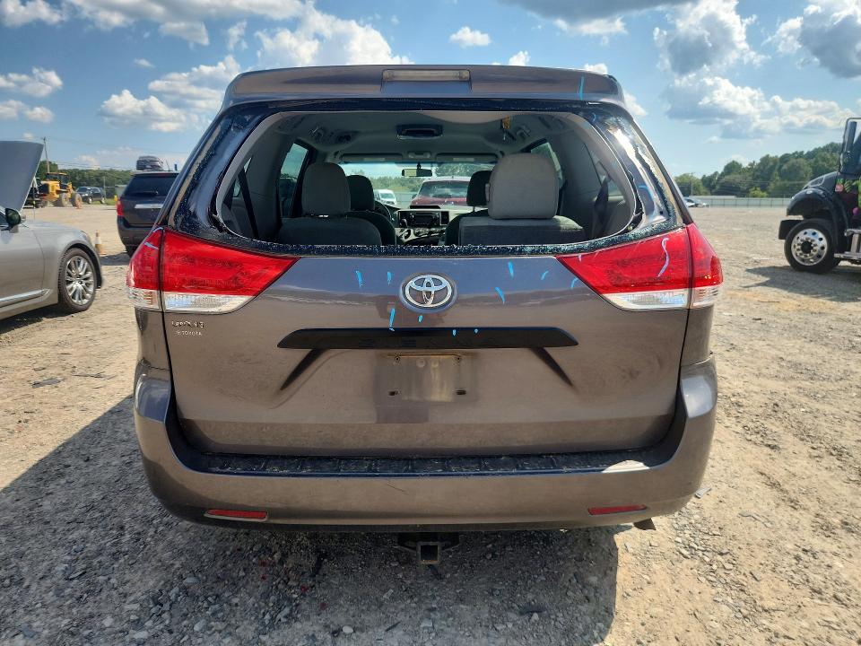 Photo 6 from auction – 2013 TOYOTA SIENNA with VIN 5TDZK3DC8DS398536