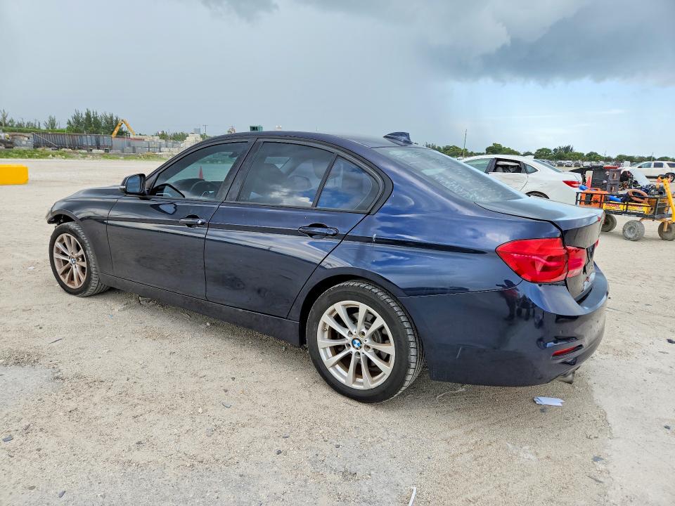 Foto 2 de la subasta – 2017 BMW 320 con VIN WBA8E1G33HNU18509