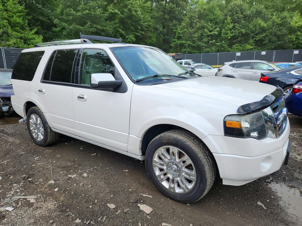 Photo 4 from auction – 2011 FORD EXPEDITION with VIN 1FMJU2A5XBEF23705