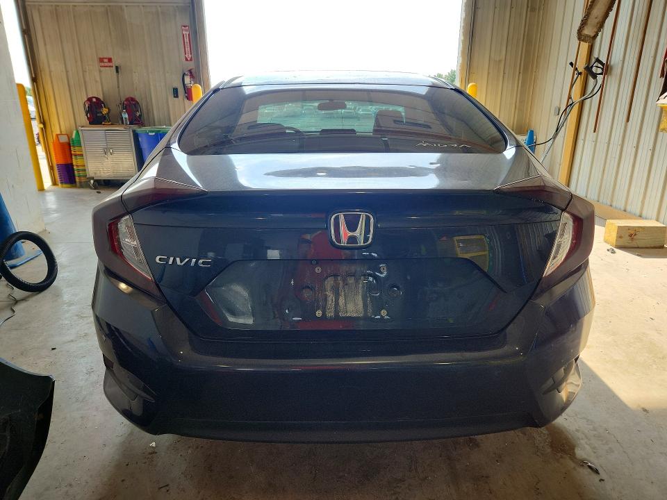 Photo 6 from auction – 2017 HONDA CIVIC with VIN 19XFC2F50HE014709