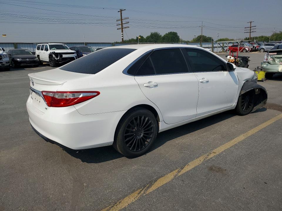 Photo 3 from auction – 2015 TOYOTA CAMRY with VIN 4T1BF1FK9FU896785