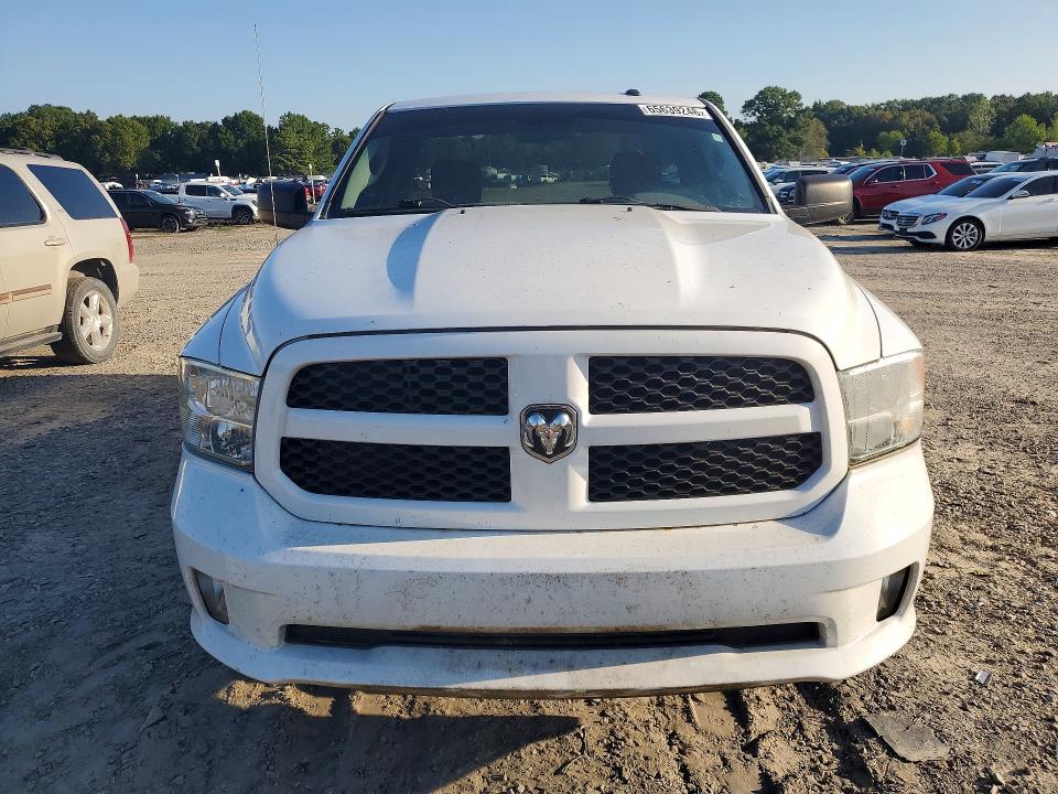 Photo 5 from auction – 2014 RAM 1500 with VIN 3C6JR6AT2EG100827